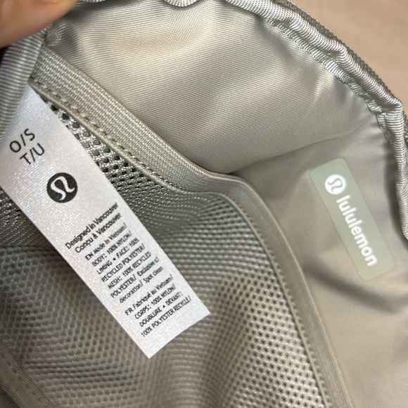 Lululemon All Day Essentials Belt Bag Raw Linen/White Opal 2.5L NWT 3 way carry - Picture 13 of 14